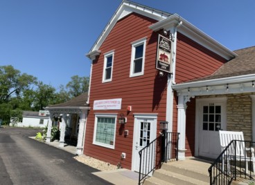Long Grove Confectionery Co & Apple Haus